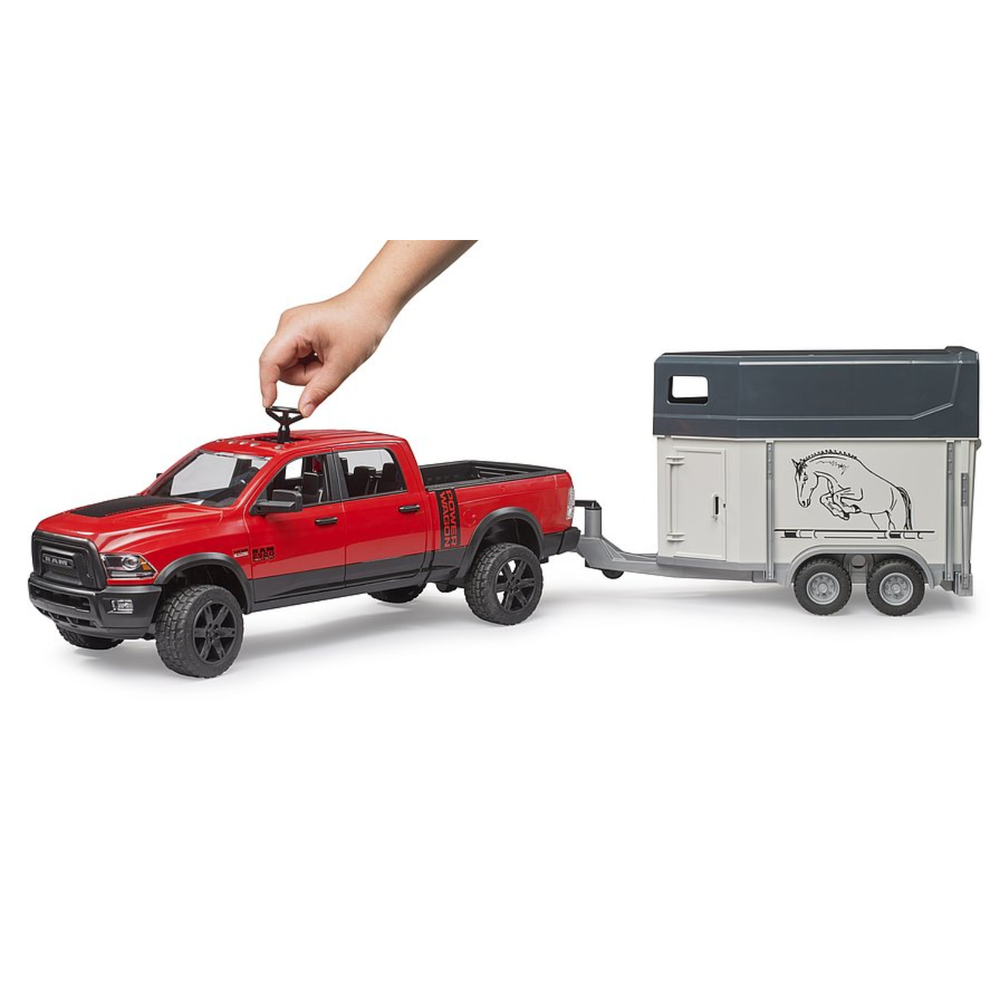 Bruder 02501 - RAM 2500 Power Wagon con rimorchio per cavalli