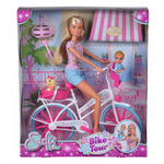 Steffi Love Giro in Bici